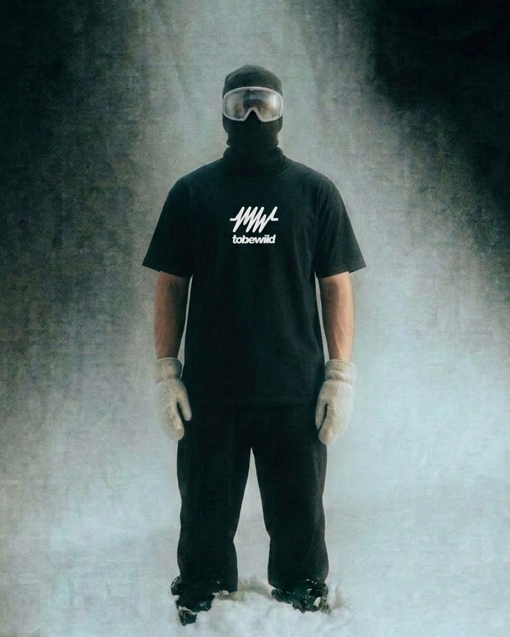 Tobewild V3 | Tee